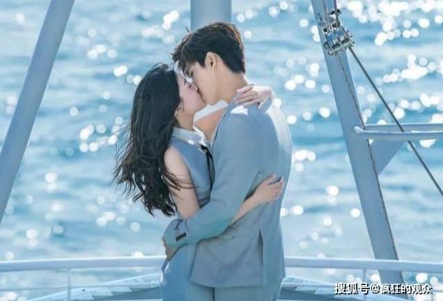 连续三天涨停!美股ETF被买出超30%溢价,基金停牌“预警”也拦不住