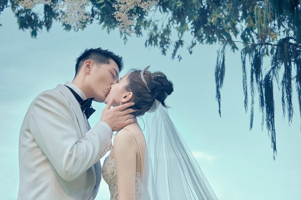 千呼万唤始出来,《仙剑四》今晚开播,女主角番位有争议!